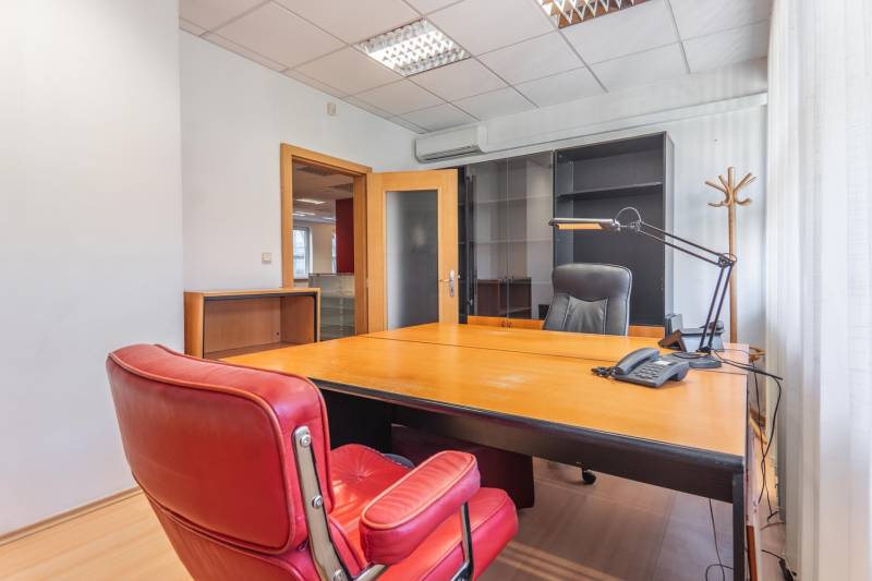 Rent Offices, Offices, Námestie Martina Benku, Bratislava - Staré Mest