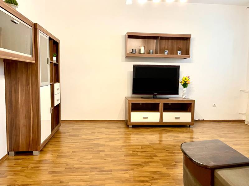 Rent Two bedroom apartment, Two bedroom apartment, Rozvodná, Bratislav