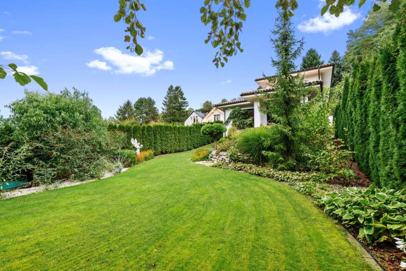 Modern Family Home with Nature at Your Doorstep in Bratislava