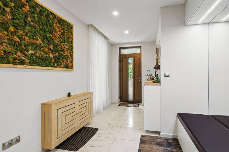 Modern Family Home with Nature at Your Doorstep in Bratislava