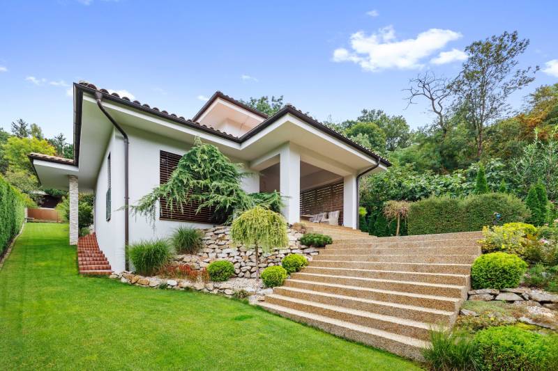 Modern Family Home with Nature at Your Doorstep in Bratislava