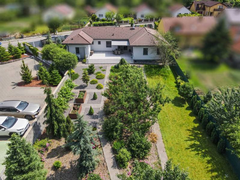 Sale Family house, Family house, Janka Matúšku, Bánovce nad Bebravou, 