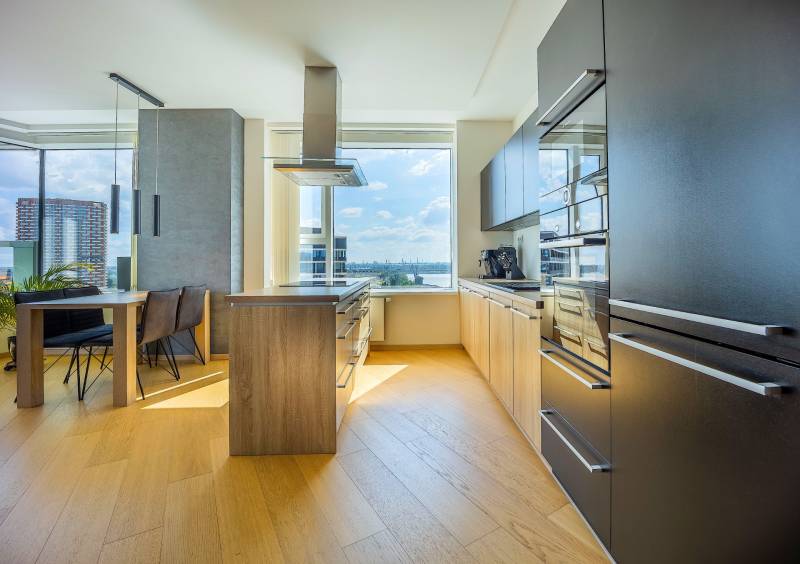 Modern 3-Room Apartment with Stunning Danube Views in Bratislava