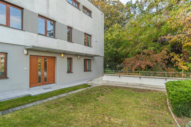 Sale Villa, Villa, Kuklovská, Bratislava - Karlova Ves, Slovakia