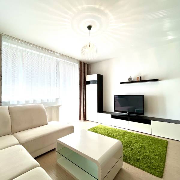 Rent Two bedroom apartment, Two bedroom apartment, Podzáhradná, Bratis