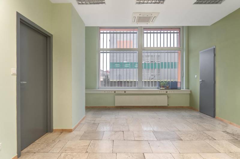 Sale Offices, Offices, Holíčska, Bratislava - Petržalka, Slovakia