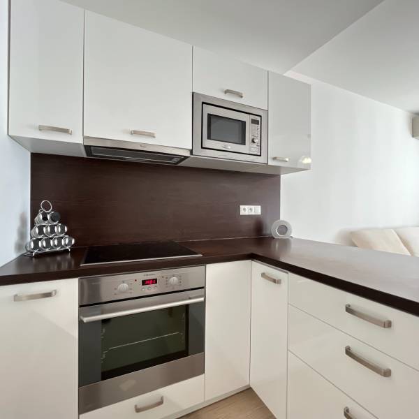 Rent Two bedroom apartment, Two bedroom apartment, Podzáhradná, Bratis