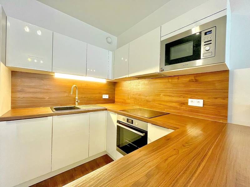 Rent One bedroom apartment, One bedroom apartment, Jégého, Bratislava 