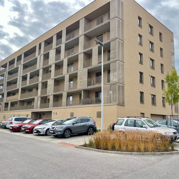 Rent One bedroom apartment, One bedroom apartment, Jána Langoša, Brati