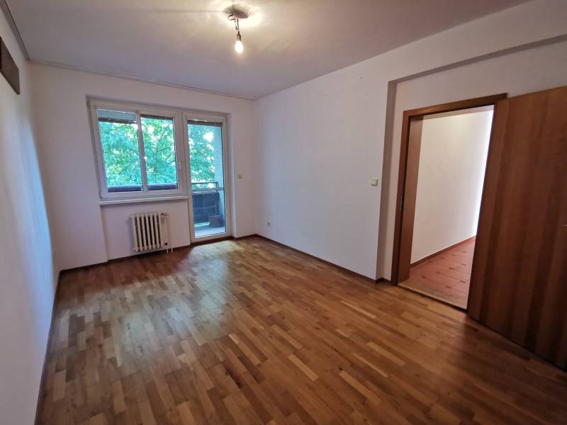 Rent Three bedroom apartment, Three bedroom apartment, Priekopnícka, B
