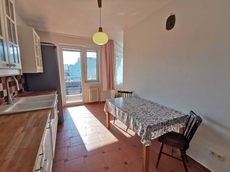 Rent Three bedroom apartment, Three bedroom apartment, Priekopnícka, B