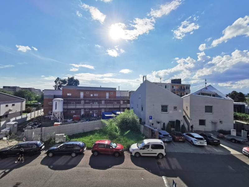 Rent Three bedroom apartment, Three bedroom apartment, Priekopnícka, B