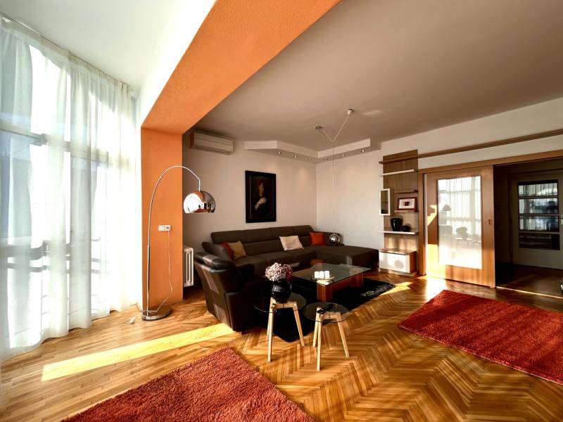 Rent Three bedroom apartment, Three bedroom apartment, Revova, Bratisl