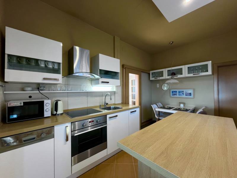 Rent Three bedroom apartment, Three bedroom apartment, Revova, Bratisl