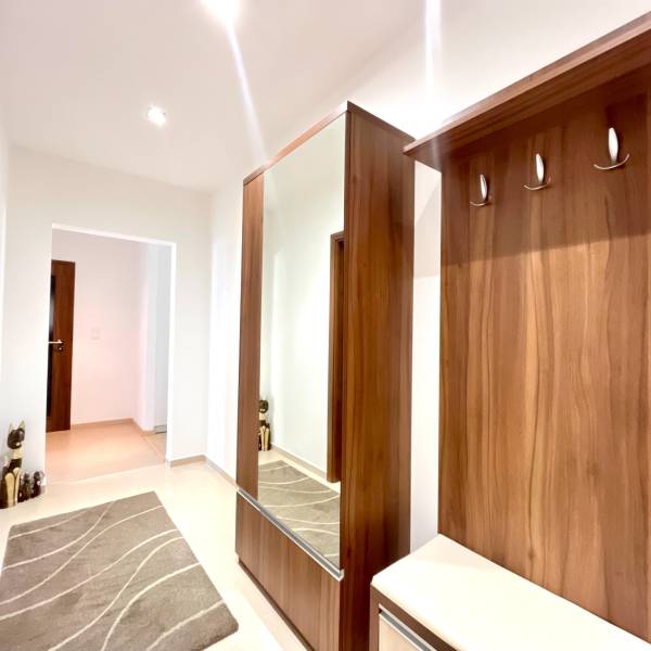 Rent Two bedroom apartment, Two bedroom apartment, Podzáhradná, Bratis