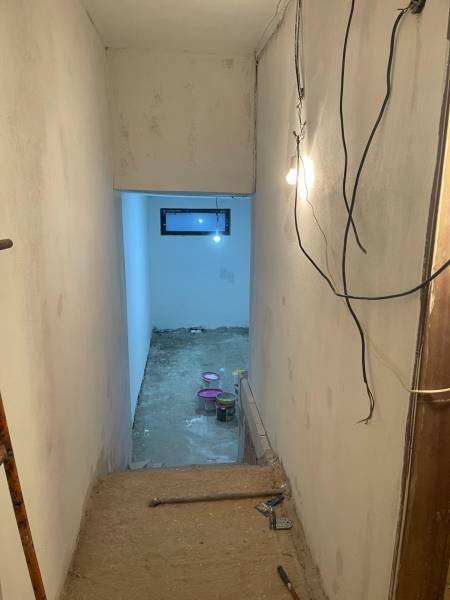 Sale Storehouses and Workshops, Storehouses and Workshops, Magurská, B