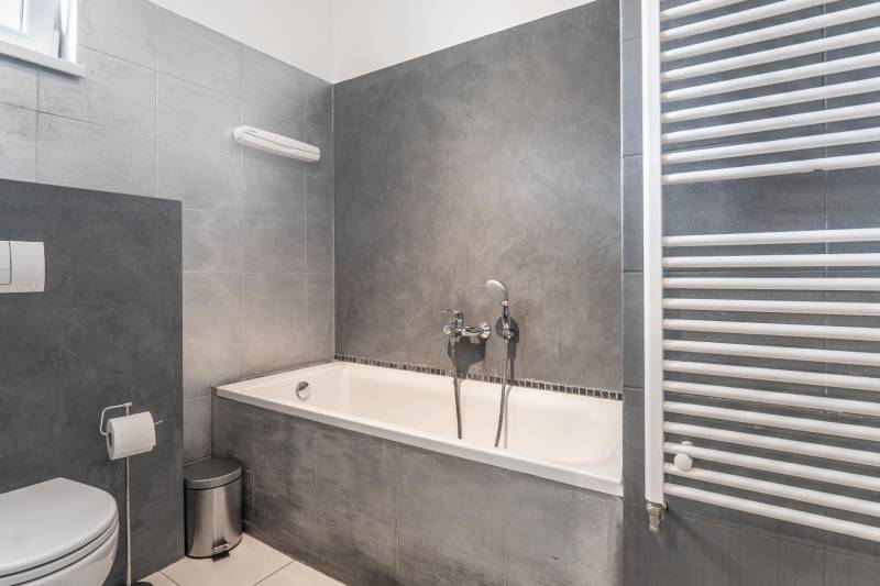 Rent Three bedroom apartment, Three bedroom apartment, Cementárenská, 