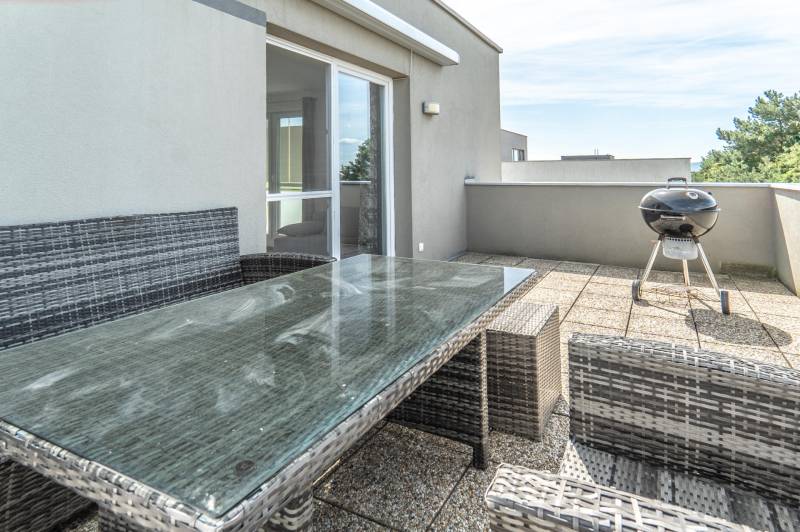 Rent Three bedroom apartment, Three bedroom apartment, Cementárenská, 