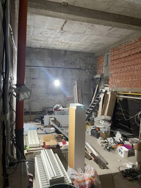 Sale Storehouses and Workshops, Storehouses and Workshops, Magurská, B