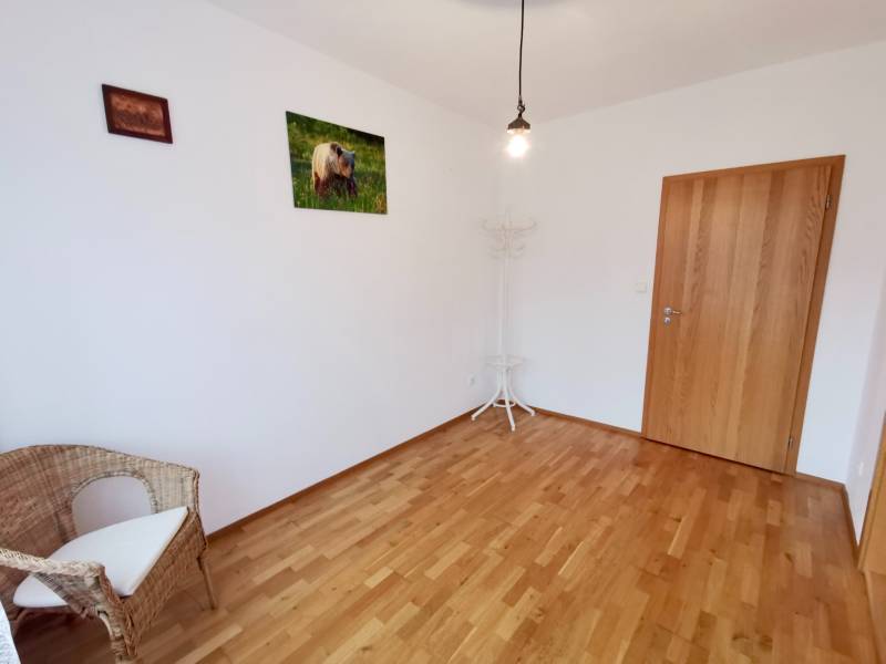 Rent Three bedroom apartment, Three bedroom apartment, Priekopnícka, B