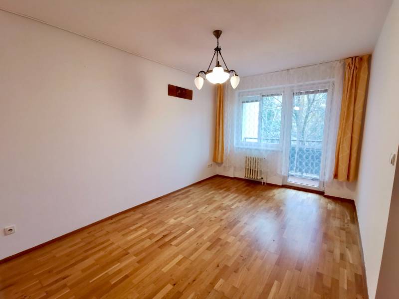 Rent Three bedroom apartment, Three bedroom apartment, Priekopnícka, B