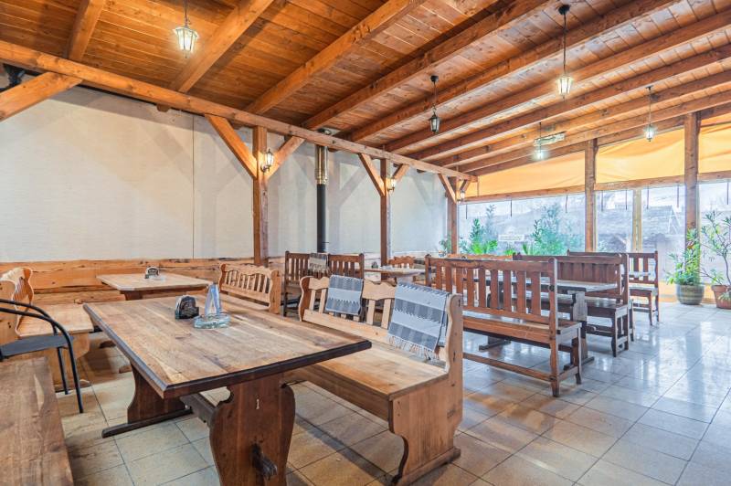 Sale Hotels and pensions, Hotels and pensions, Hollého, Skalica, Slova