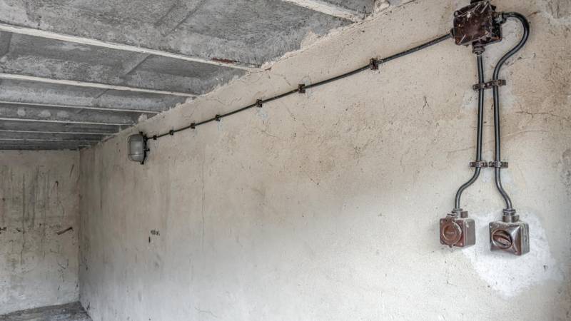 Sale Garage, Garage, Haburská, Bratislava - Ružinov, Slovakia