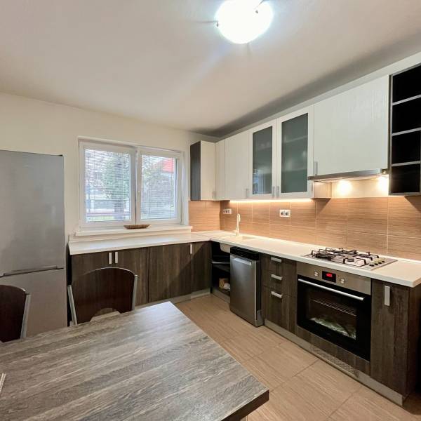 Rent One bedroom apartment, One bedroom apartment, Kvetná, Bratislava 