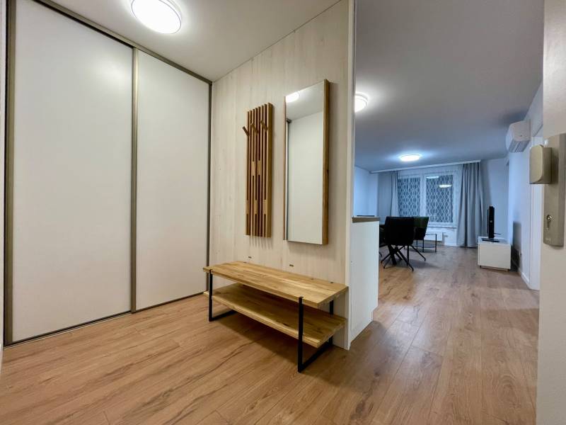 Rent One bedroom apartment, One bedroom apartment, Vrbenského, Bratisl