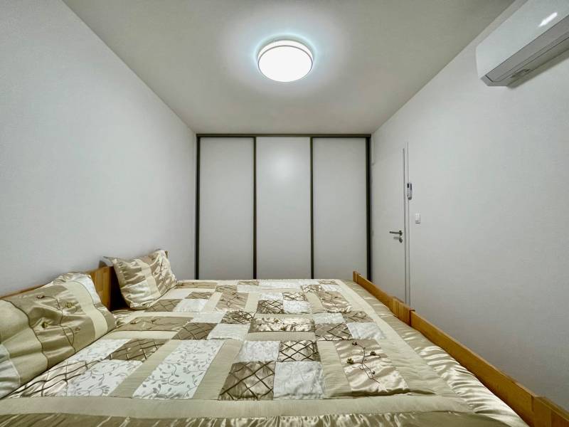 Rent One bedroom apartment, One bedroom apartment, Vrbenského, Bratisl