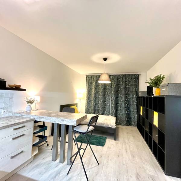 Rent Studio, Studio, Bajkalská, Bratislava - Nové Mesto, Slovakia