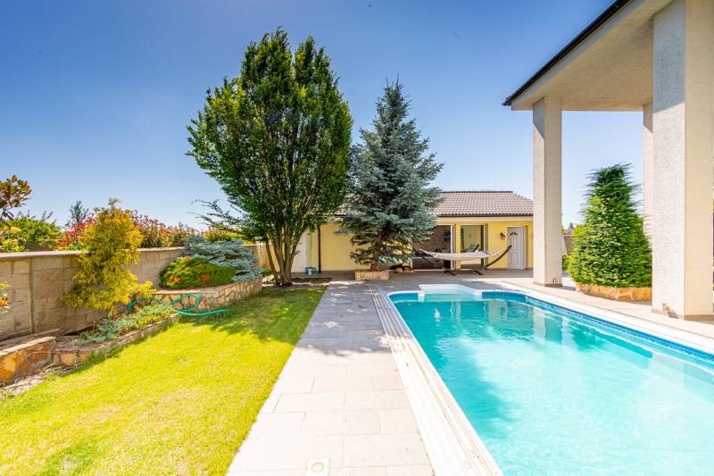 Sale Villa, Villa, Azalková, Senec, Slovakia