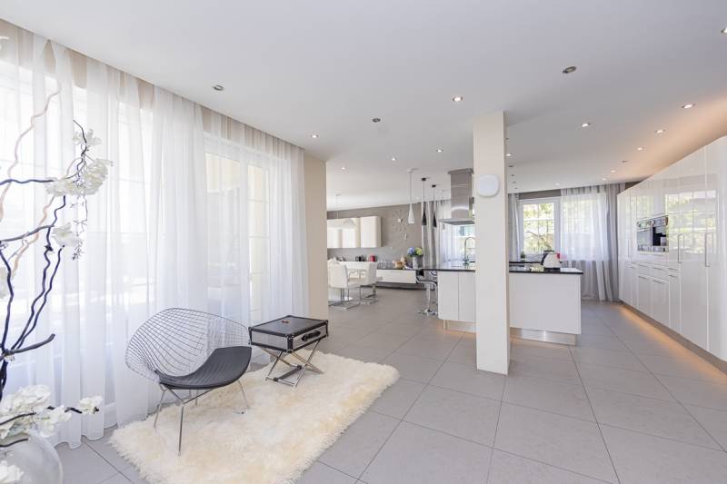 Sale Villa, Villa, Azalková, Senec, Slovakia