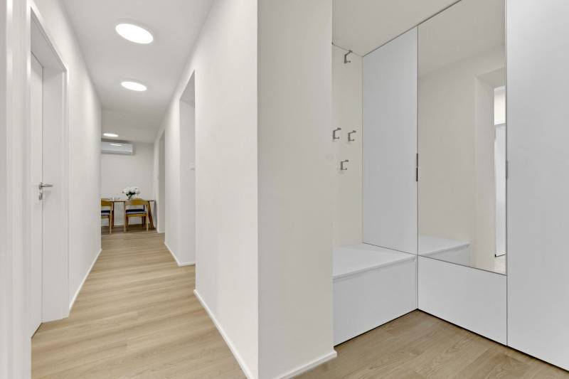 Sale Three bedroom apartment, Three bedroom apartment, Miletičova, Bra