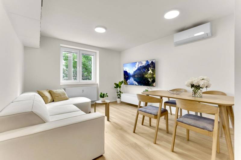 Sale Three bedroom apartment, Three bedroom apartment, Miletičova, Bra