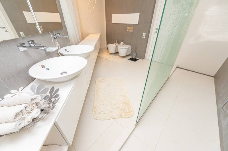 Sale Villa, Villa, Azalková, Senec, Slovakia