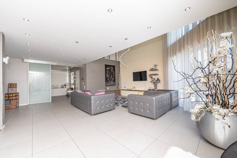 Sale Villa, Villa, Azalková, Senec, Slovakia