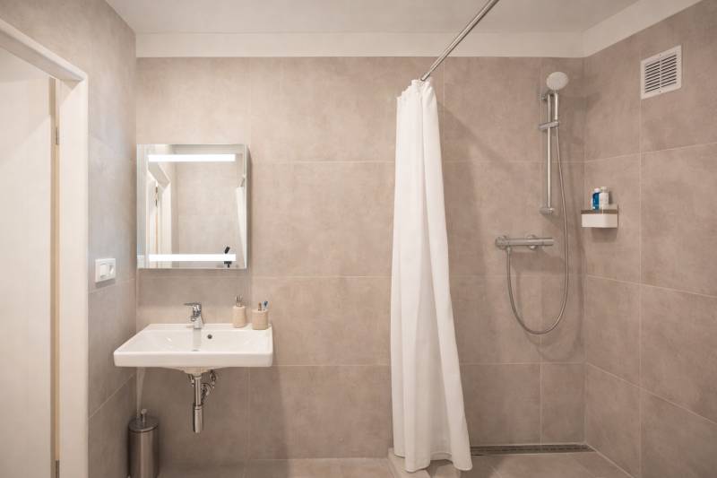 Rent Studio, Studio, Budyšínska, Bratislava - Nové Mesto, Slovakia