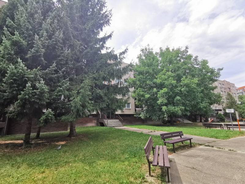 Rent Three bedroom apartment, Three bedroom apartment, Priekopnícka, B