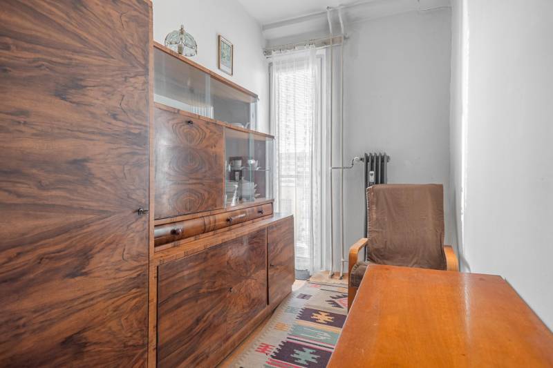 Sale Three bedroom apartment, Three bedroom apartment, Č. Parašutistov