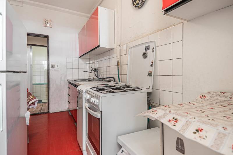 Sale Three bedroom apartment, Three bedroom apartment, Č. Parašutistov