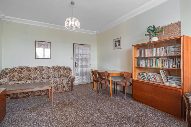 Sale Three bedroom apartment, Three bedroom apartment, Č. Parašutistov