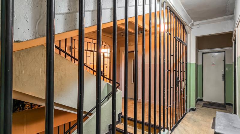 Sale Three bedroom apartment, Three bedroom apartment, Č. Parašutistov