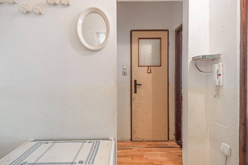 Sale Three bedroom apartment, Three bedroom apartment, Č. Parašutistov