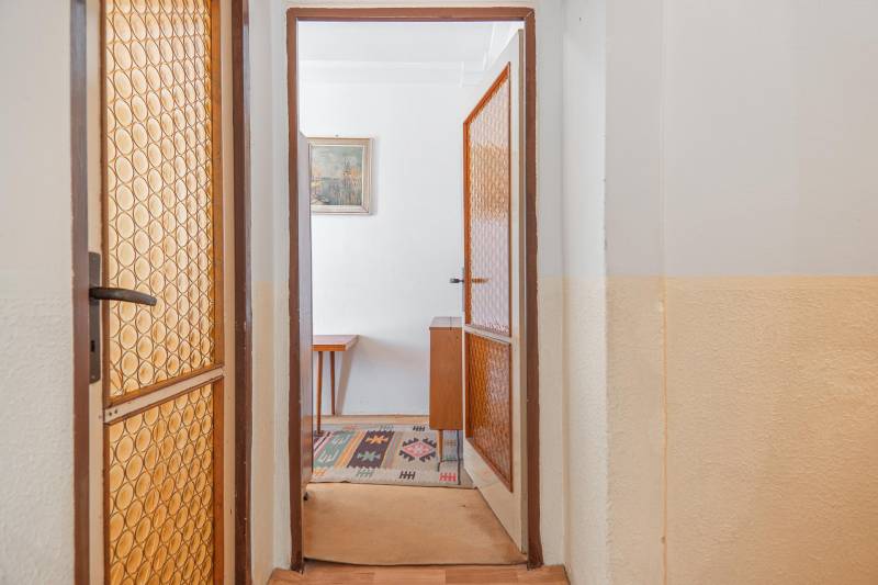 Sale Three bedroom apartment, Three bedroom apartment, Č. Parašutistov