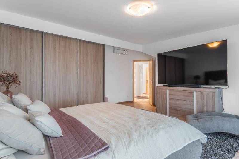 Sale Two bedroom apartment, Two bedroom apartment, Bernolákovská, Sene