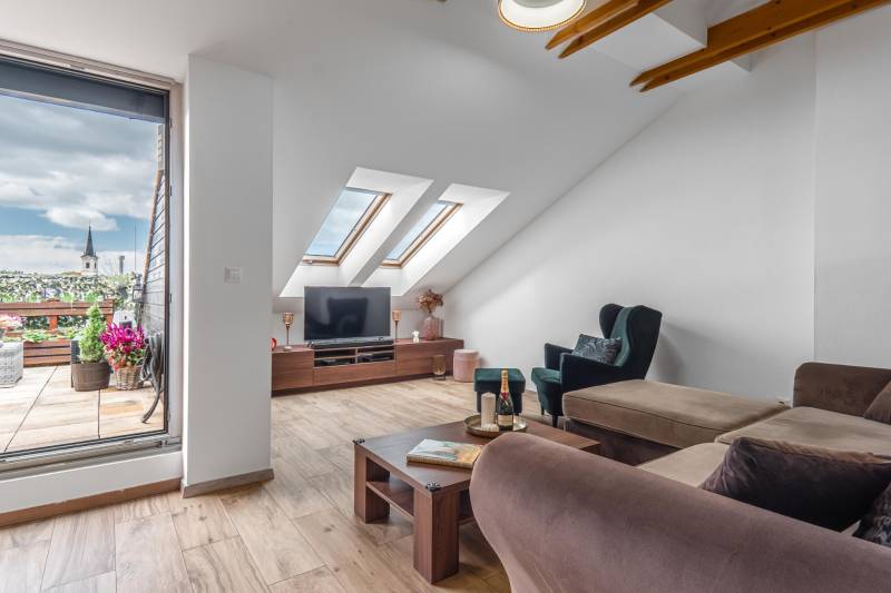 Sale Two bedroom apartment, Two bedroom apartment, Bernolákovská, Sene