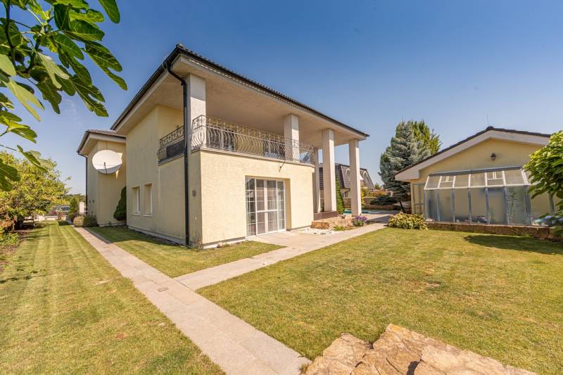 Sale Villa, Villa, Azalková, Senec, Slovakia