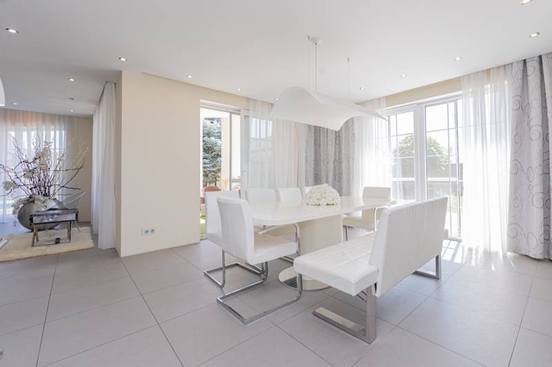 Sale Villa, Villa, Azalková, Senec, Slovakia