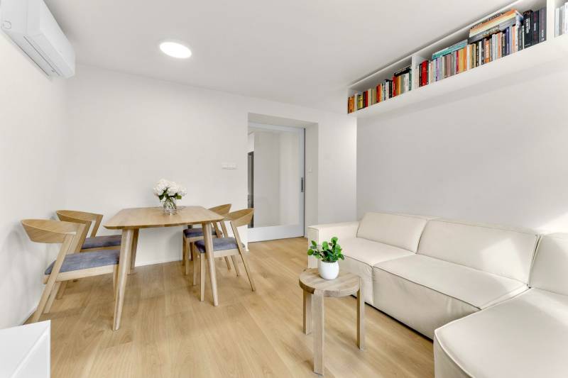 Sale Three bedroom apartment, Three bedroom apartment, Miletičova, Bra